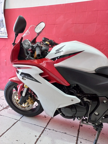 Imagem 3 de 15 de Honda Cbr 600f 2013