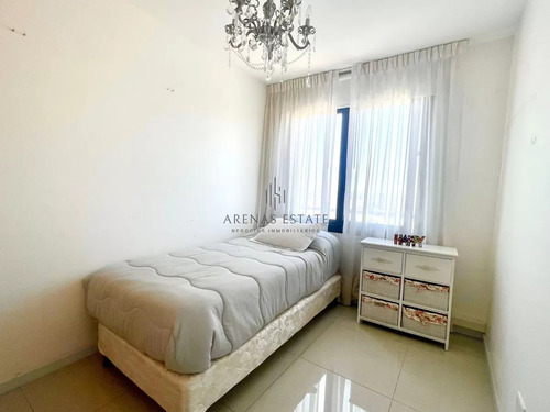 Torres Barcelona En Venta , Apartamento De 3 Dormitorios