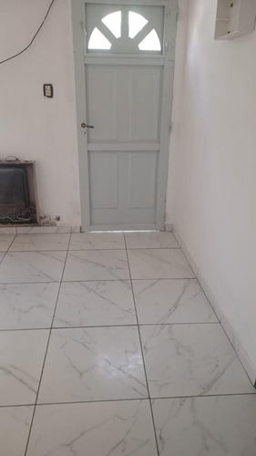 Departamento En Venta - 2 Dormitorios 1 Baño - Cochera - 50mts2 - Castelar