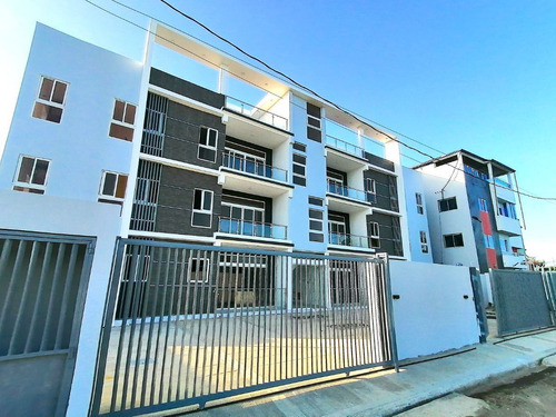 Apartamento En Venta En Urbanización Caperuza Ii, San Francisco De Macoris