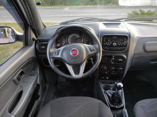 Imagem 8 de 11 de Fiat Strada 1.4 Mpi Hard Working Cd 8v