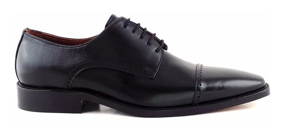 Zapatos para traje negro: ¿Cómo combinarlos de manera adecuada? - Blog Flexi
