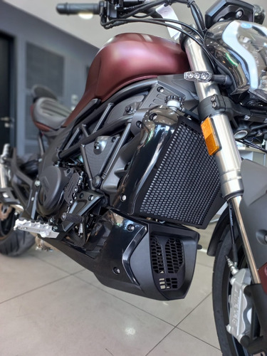 Imagen 4 de 20 de Benelli 502c Okm Tamburrino Motos