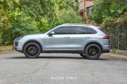 Porsche Cayenne 3.6 Gts