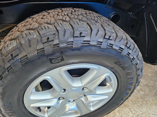 Ford Ranger 3.2 Limited Cab. Dupla 4x4 Aut. 4p