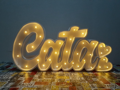 Imagen 7 de 8 de Nombres Iluminados 6 Letras 30 Cm Tu Nombre Polyfan Luces