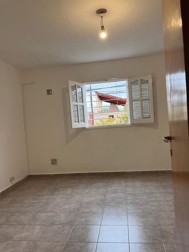 Duplex En Alquiler En Calle Jose Verdi 3176, Los Platanos