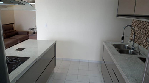 Apartamento 02 Dormitórios ,bairro Guilhermina. - Sil422