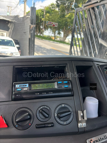 Vw 13190 2012 Carroceria 7,3 Mtrs De Aço Com Garantia