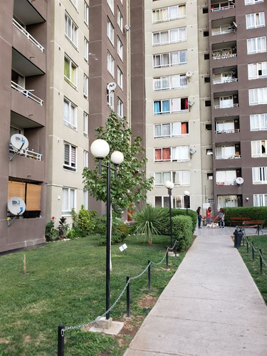 Departamento En Venta De 3 Dorm. Av. Lo Ovalle 0926