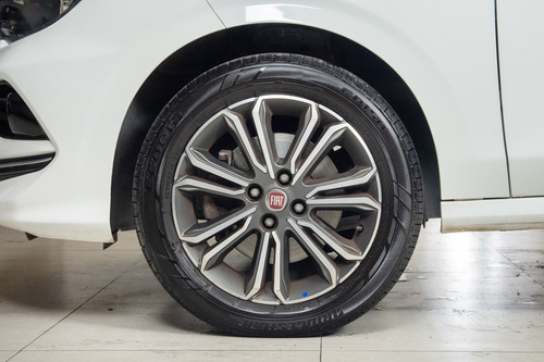 Fiat Cronos Precision 1.8 Mt Taraborelli Usados