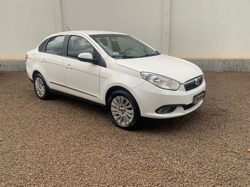 Imagem 6 de 12 de Fiat - Grand Siena Essence 1.6 16v