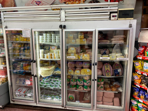 Imagen 12 de 14 de Vendo Fondo De Comercio Quesería/autoservicio Excelente!!