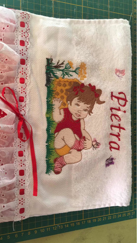 Imagem 4 de 5 de Capinha De Caderneta Infantil, Personalizada.