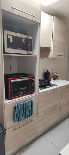 Casa En Venta De 4 Dorm. En Las Condes Apumanque J80