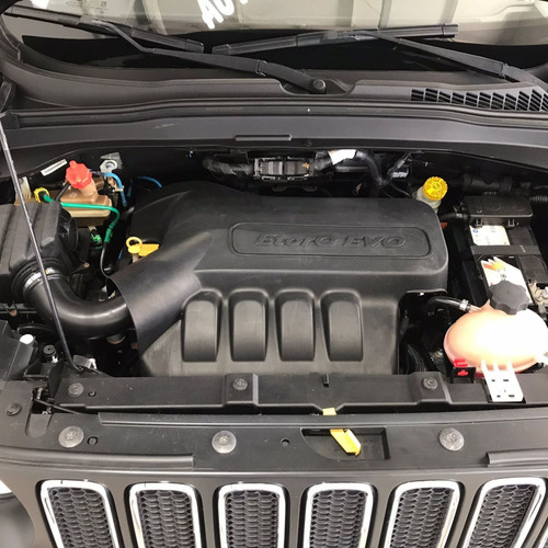 Imagem 11 de 11 de Jeep Renagade Longitude 1.8 16v At