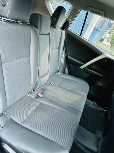 Toyota RAV4 2.5 Le At