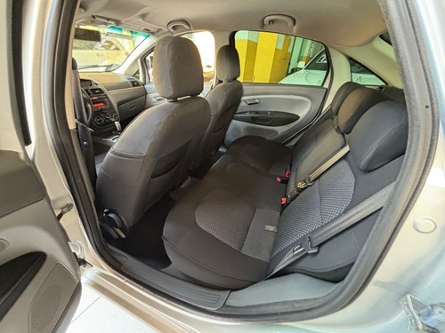 Fiat Linea Linea Essence 1.8 16V Dualogic (Flex)