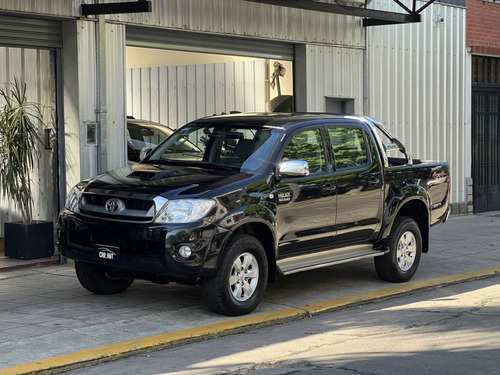 Toyota Hilux 3.0 Cd Srv Cuero 4x4 /// 2011 - 240.000km