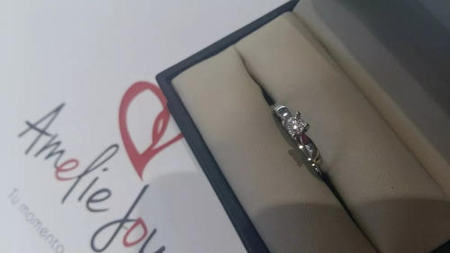 Anillo De Compromiso Amelie Joyas Oro Blanco 10k C/swarovski
