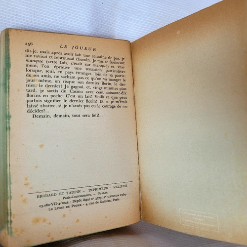 Le Joueur Fiodor Dostoievski Livre De Poche Frances