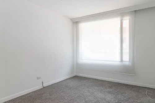 Apartamento En Arriendo En Los Rosales. Cod A17136