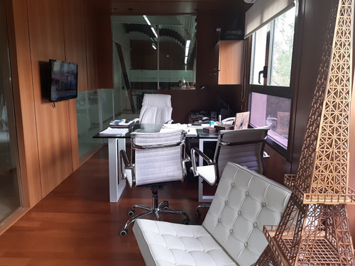 Imagen 4 de 12 de Venta Oficina 155 Mts. En Complejo De Canning