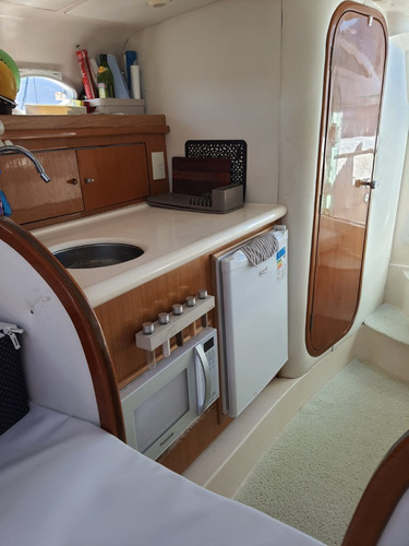 Imagem 8 de 15 de Magna 32.3 Mercruiser 2.8 2x200 Hp Diesel 2009/2021 Compl.