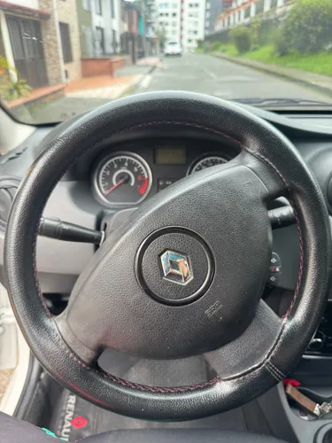 Renault Logan Expression