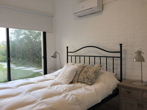 Casa En Venta De 3 Dormitorios En José Ignacio