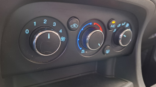 Ford Ka 1.5 SE