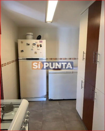 Imagen 2 de 12 de Casa En Alquiler - Punta Del Este