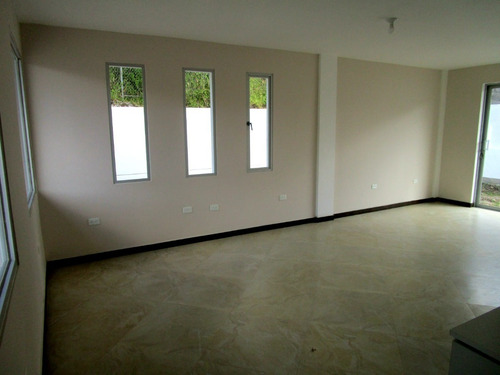 Imagen 8 de 26 de Se Vende Hermosa Casa Por Estrenar Con Ubicacion Exclusiva En Conjunto Privado Prados De Inchalillo 2