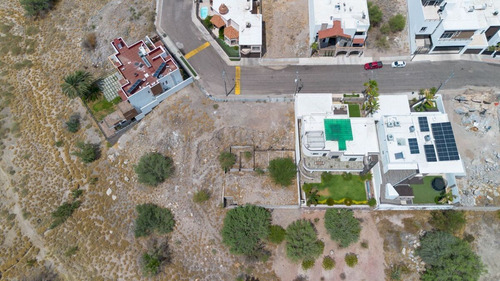 Terreno En Venta En Cumbres Residencial