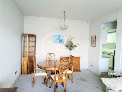 Departamento En Venta De 3 Dorm. En Concón