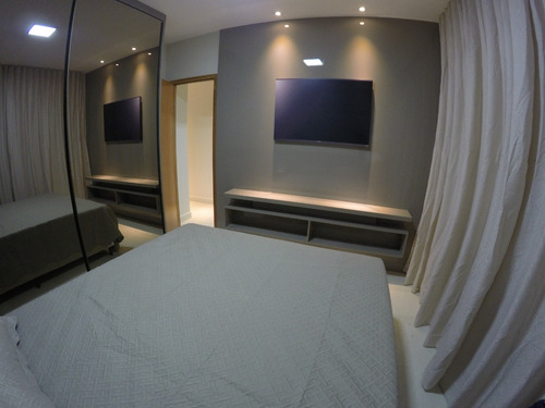 Imagem 9 de 12 de Apartamento - Veneza Ii - 734