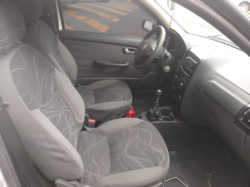 Imagem 6 de 8 de Fiat Strada Working 1.4 Flex