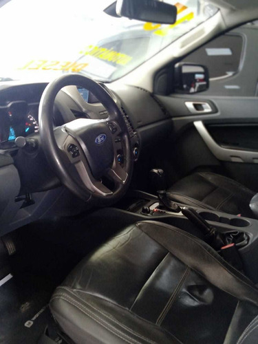 Imagem 3 de 8 de Ford Ranger 2015 3.2 Limited Cab. Dupla 4x4 Aut. 4p