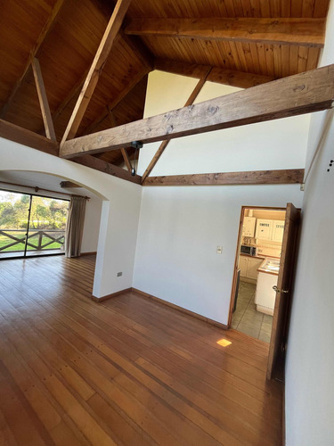 Se Vende Parcela 5.000 M2 Casa De Hormigón 250 M2 En Con Con