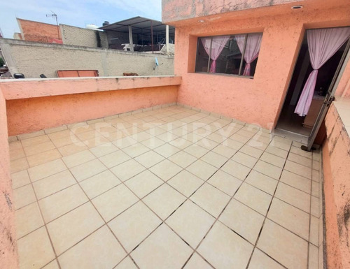 Imagen 12 de 19 de Casa En Venta De 3 Niveles Con Roof Garden, Cerca De Monte Maria