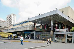 Excelente Local Comercial En Alquiler En Chacaito
