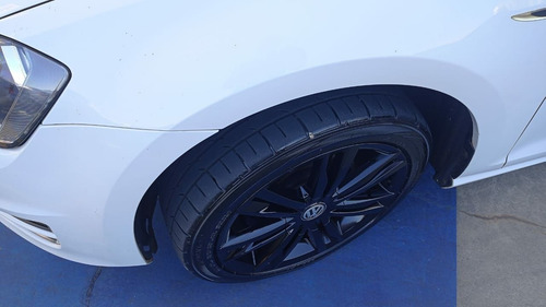 Imagem 5 de 14 de Volkswagen Golf 2014 1.4 Tsi Highline 5p Automática