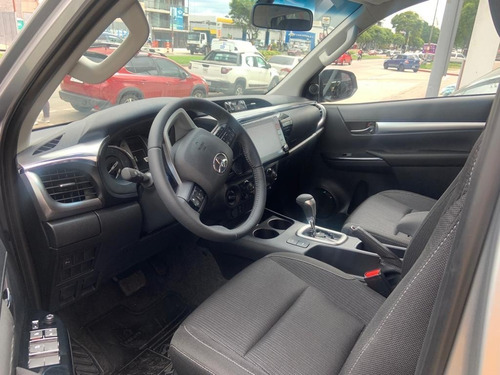 Imagen 5 de 15 de _toyota Hilux Srv 4x4 Automatica 2.8 Diesel 0 Km 2023