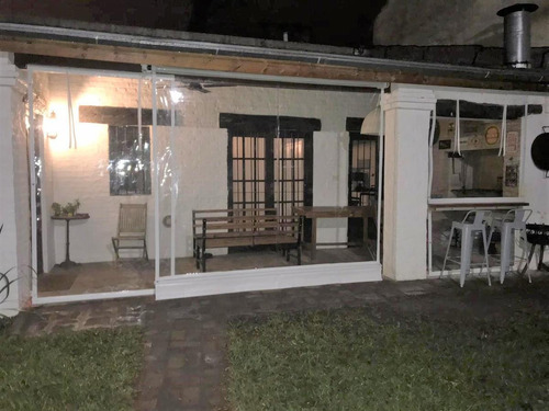 Casa A La Venta En El Bajo De San Isidro -lasalle Al Rio 3 Dormitorios Permuta