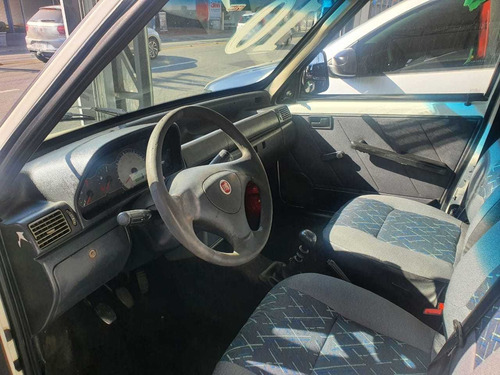 Imagem 10 de 14 de Fiat Fiorino 2016 1.4 Basico