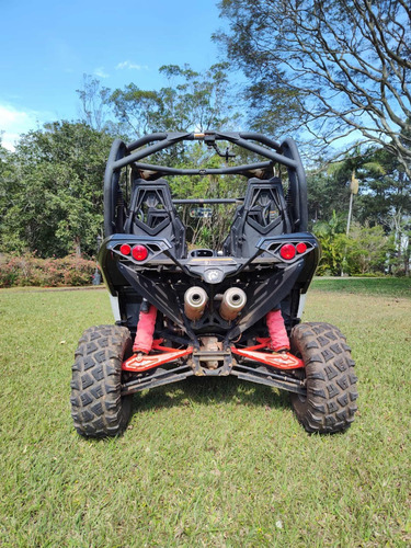 Can-am Maverick X2 1000r - 4 Lugares