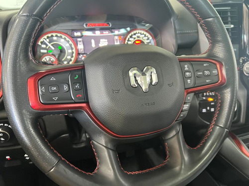 RAM 1500 5.7 V8 GASOLINA REBEL CD 4X4 AUTOMÁTICO