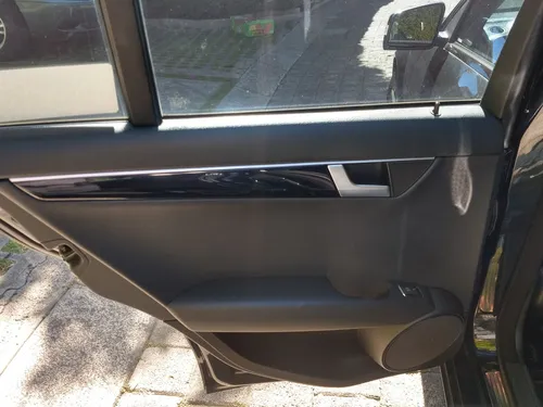 Mercedes-Benz Clase C 1.8 180 Cgi Navi At