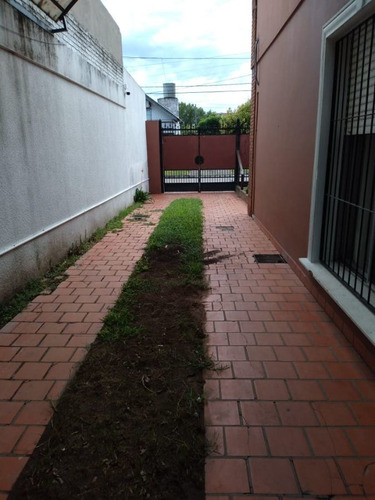 Imagen 3 de 26 de Hermosa Casa 6 Ambientes En Venta En Villa De Mayo