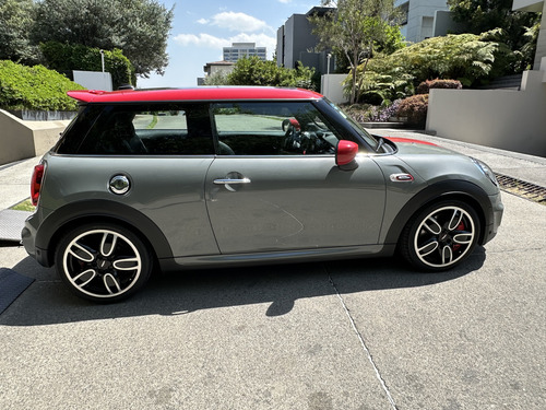Mini John Cooper Works 2.0 Hot Chilli At